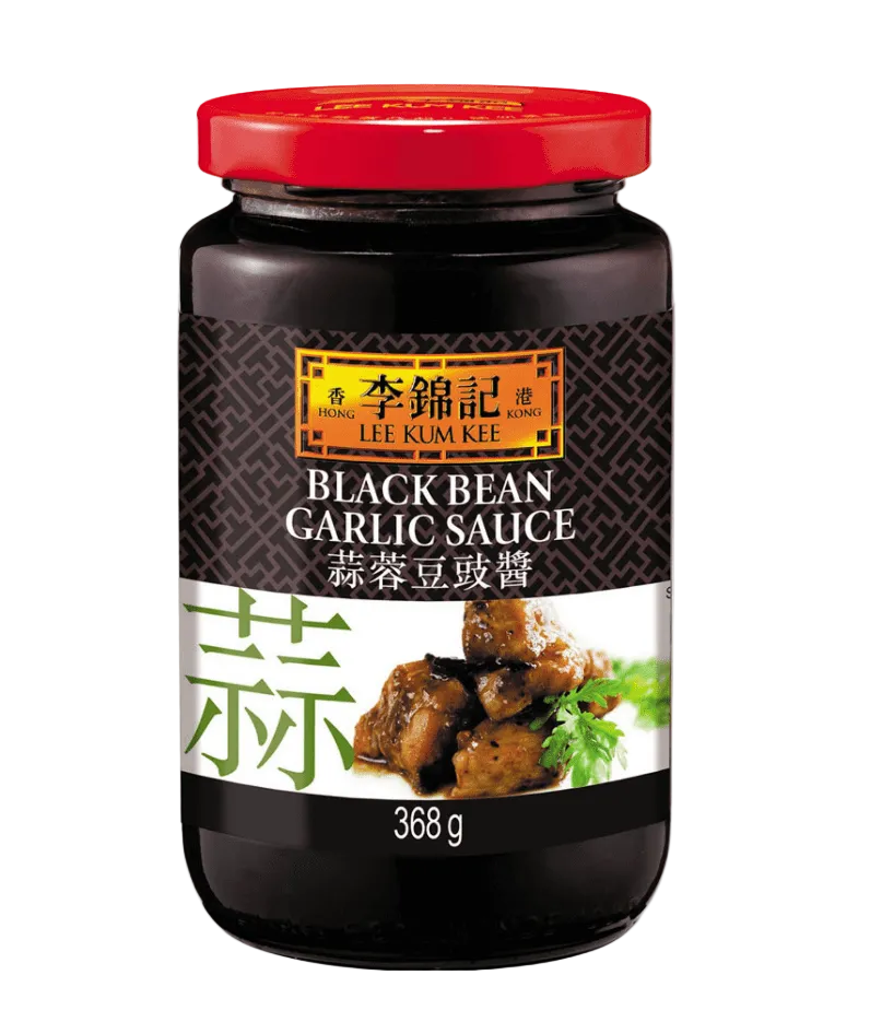 Black Bean Garlic Sauce LEE KUM KEE, 368 g in a glass jar