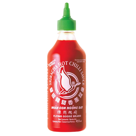 Sriracha Hot Sauce FLYING GOOSE, 455 ml in a PET bottle