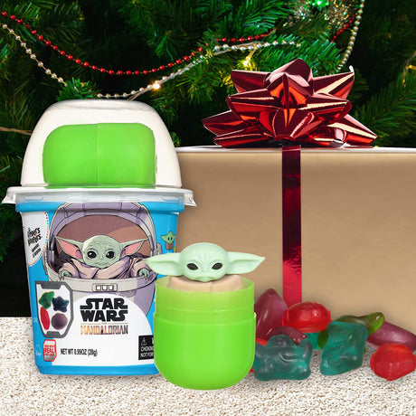 Candy STAR WARS MANDALORIAN CUP with Toy, 28 g